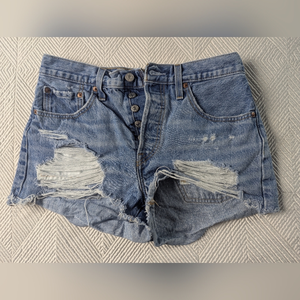 Levi's 501 Denim Shorts Women's Size 27 Button Fly Distressed Cotton